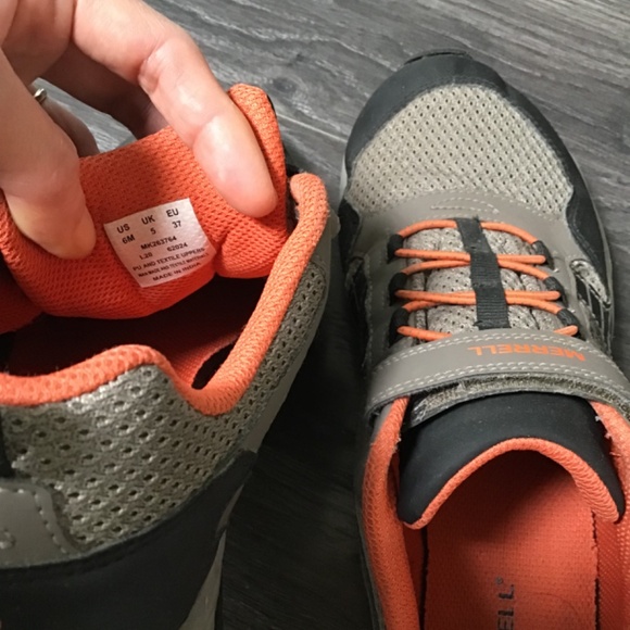 Merrell hiking shoes, size 6 1/2 - Picture 5 of 6